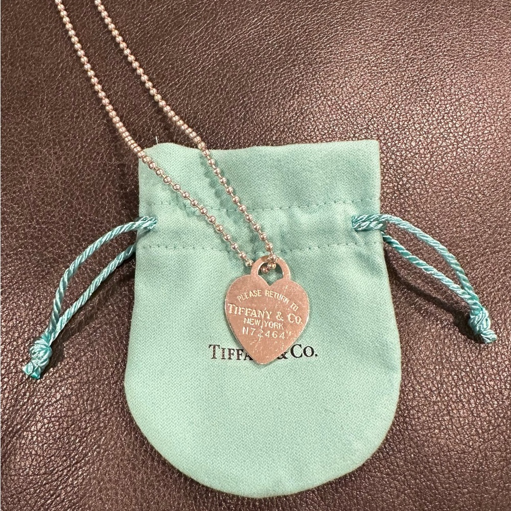 Return to Tiffany Tag Pendant on Long Silver Chain